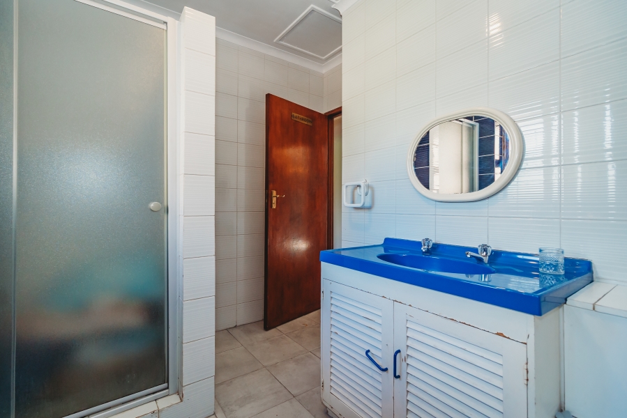 5 Bedroom Property for Sale in Camphersdrift Western Cape